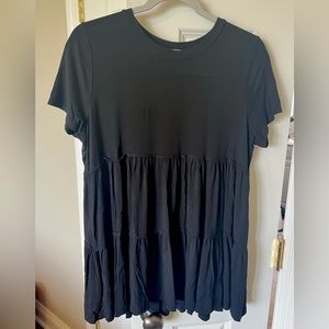 Black flowy maternity top